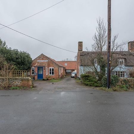 The Woodshed, Benhall サックスマンダム エクステリア 写真